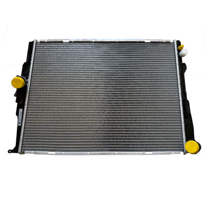 İyi bir fiyat. BMW X1 Z4 E81 E82 E84 E88 E90 için alüminyum radyatör 17117521048 17117553111 17117521046 çevrimiçi