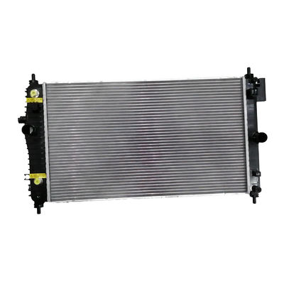 İyi bir fiyat. 2004-2016 Chevrolet Cavalier Buick EXCELLE Alüminyum Radyatör Araç Parçası Su Tankı çevrimiçi