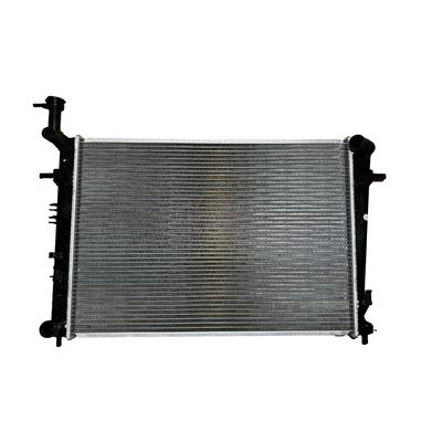 İyi bir fiyat. Kia HY2210 253102E100 253102E101 253100L500 Otomatik Parçalar Motor Soğutma Sistemi Radyatörü çevrimiçi