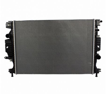 İyi bir fiyat. DG9Z8005B Otomobil yedek parçaları soğutma sistemi Ford Fusion Lincoln MKZ için alüminyum radyatör çevrimiçi