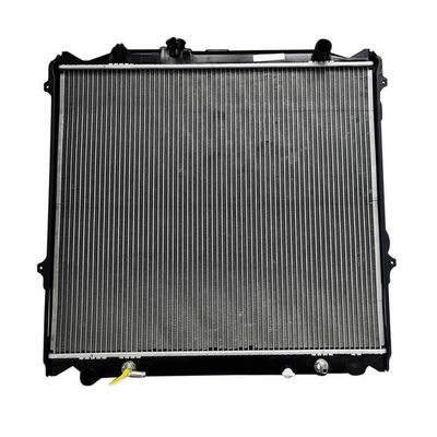 İyi bir fiyat. 1640075160 TOYOTA Land Cruiser 3.4 için Alüminyum Radyatör Kalıcı ve Soğutma Çözümü çevrimiçi
